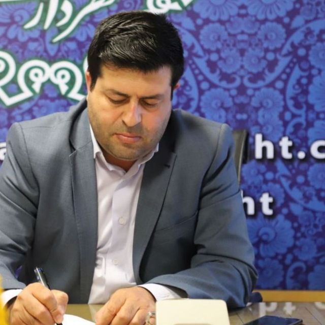 رییس شورای اسلامی شهر قیامدشت در پیامی فرارسیدن روزهای کارگر و معلم را تبریک گفت