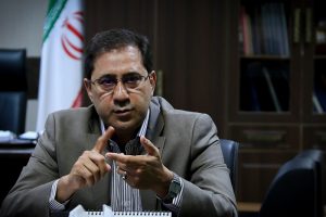 تجلیل سرپرست فرمانداری ری از فعالیتهای حوزه مدیریت شهری قیامدشت