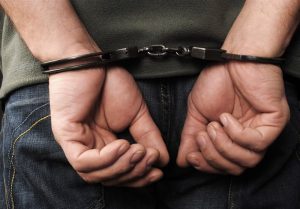 مالخر و سارق قیامدشت دستگیر شد/ کشف شیشه و هروئین از مخفیگاه متهمان