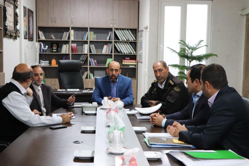 دیدار فرمانده پلیس راهور محور امام رضا(ع) و مدیر حمل و نقل و ترافیک فرمانداری ری با بخشدار خاوران