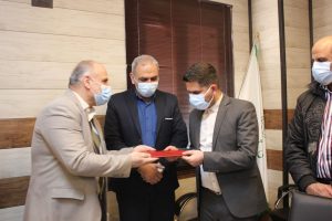اعطای حکم دهیار روستای محمودآباد توسط سرپرست بخشداری خاوران