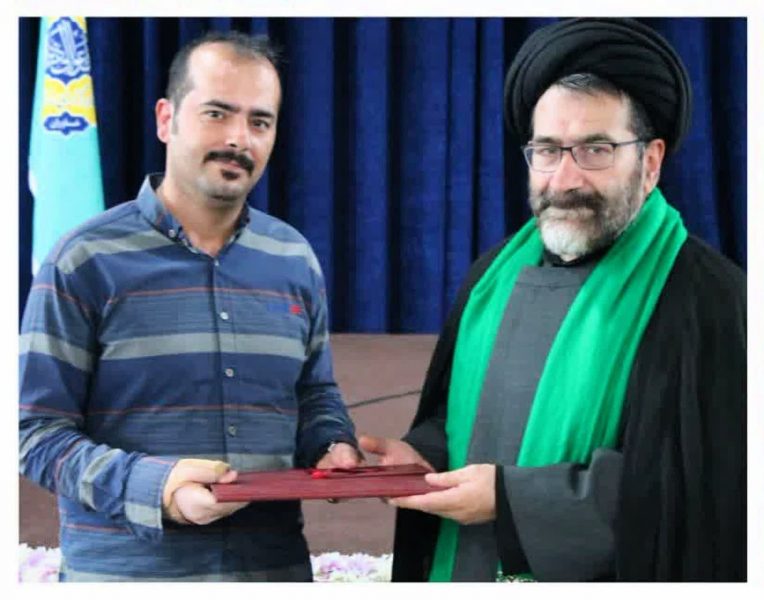 تقدیر امام جمعه بخش خاوران از مدیر مسئول پایگاه خبری قیامدشت نیوز