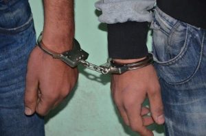 سرقت خودرو در پوشش مسافر در محدوده قیامدشت /سارقان دستگیر شدند