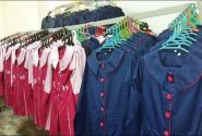 لباسهای مدرسه چند میلیونی، کیفیت پلاستیکی! گلایه والدین قیامدشت از اجبار به خرید پوشاک بیکیفیت